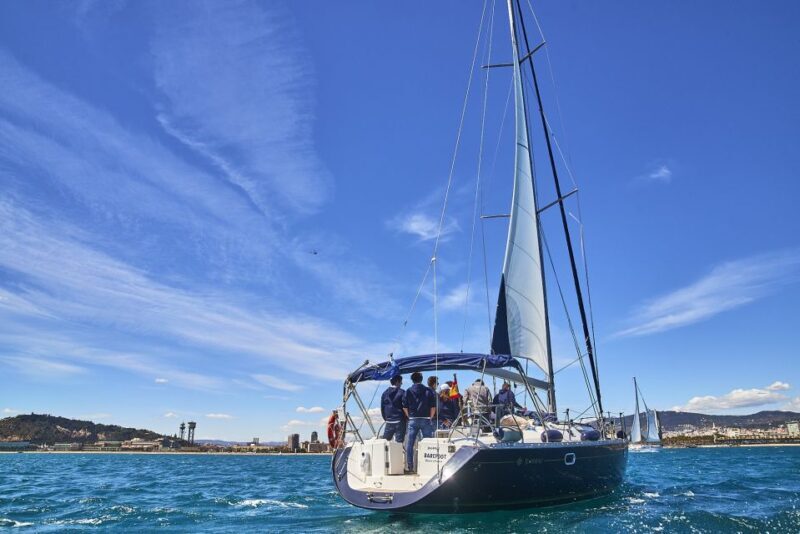 Barefoot: Private sailing cruise in Barcelona - Who Is This Tour Best Suited For?