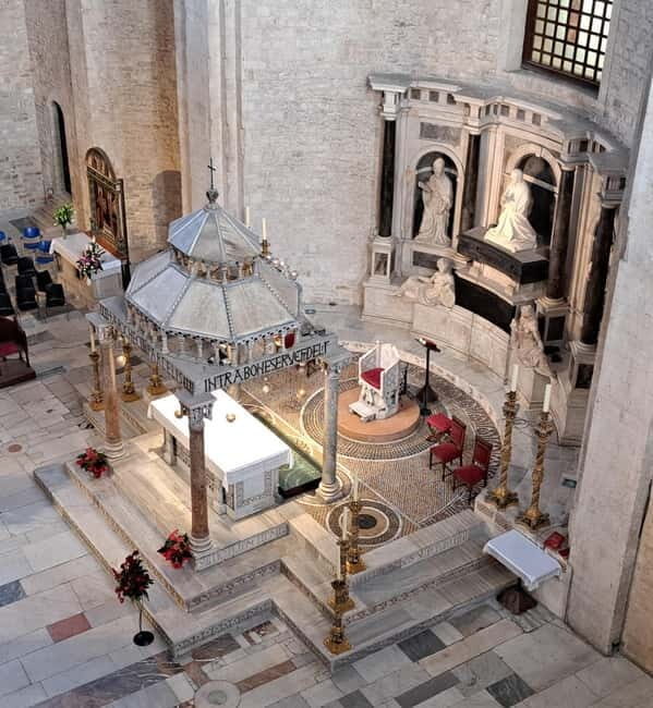 Bari: Basilica of Saint Nicholas Guided Tour - Key Points