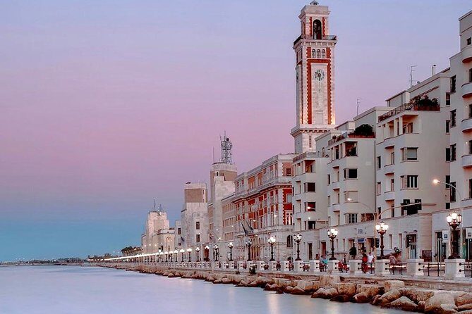 Bari: Guided Tour of the Old Town with Street Food - Key Points