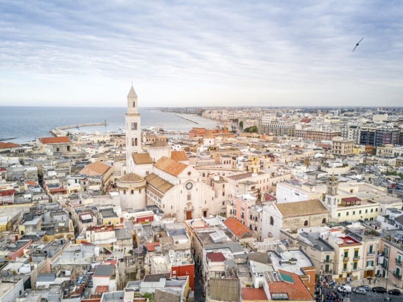 Bari: Guided Walking Tour with A Special Treat - Key Points