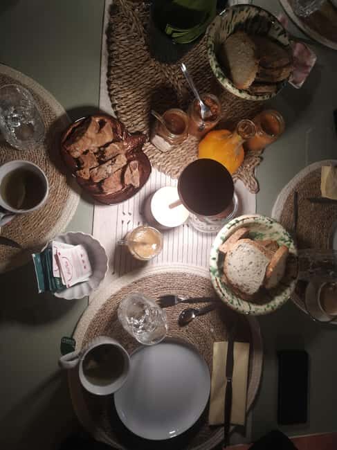 Bari: narrated extra virgin olive oil tasting with aperitif - Key Points