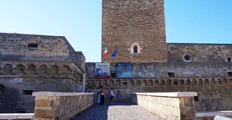Bari: Norman-Swabian Castle Guided Tour - Key Points