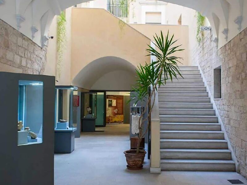 Bari: Simi Palace and Byzantine Church Tour with Ticket - A Walk Through Bari’s Past: What You Can Expect