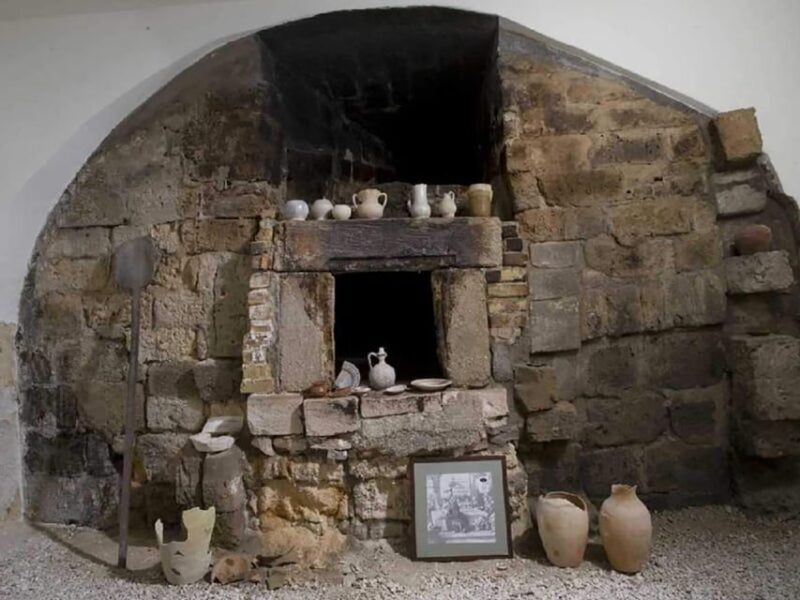 Bari: Simi Palace and Byzantine Church Tour with Ticket - Practical Tips for Your Visit