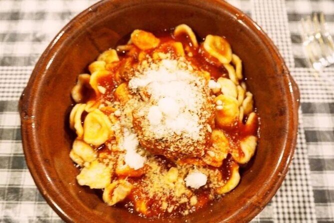 Bari Street Food Private Tour With A Local Guide - The Itinerary: What You’ll Actually See and Taste