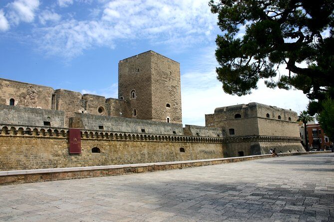 Bari Walking tour in small group - An In-Depth Look at the Bari Walking Tour