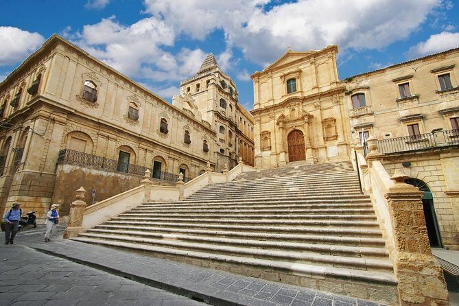 Baroque Noto private walking tour - The Sum Up