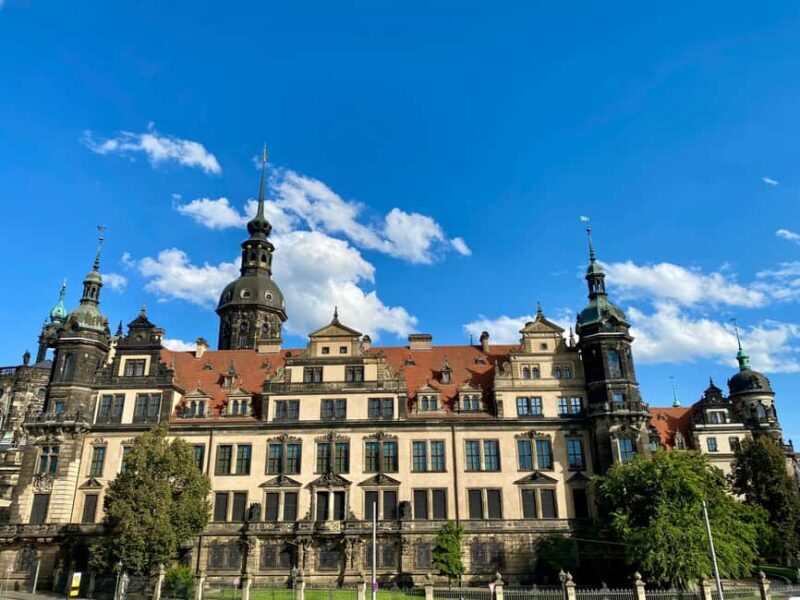 Baroque tour of Dresden's Old Town with Count von Bünau - Discover Dresden’s Baroque Charm with Count von Bünau