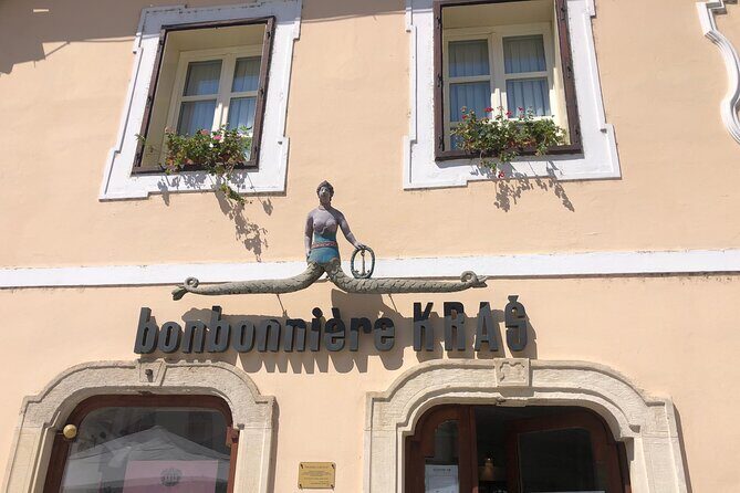 Baroque Varadin and Trakoan Castle Private Tour - Frequently Asked Questions