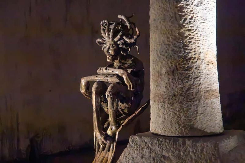 Basilica Cistern Guided Tour & Blue Mosque Audio Guide - The Real-World Tradeoffs: Noise, Hearing, and Group Dynamics