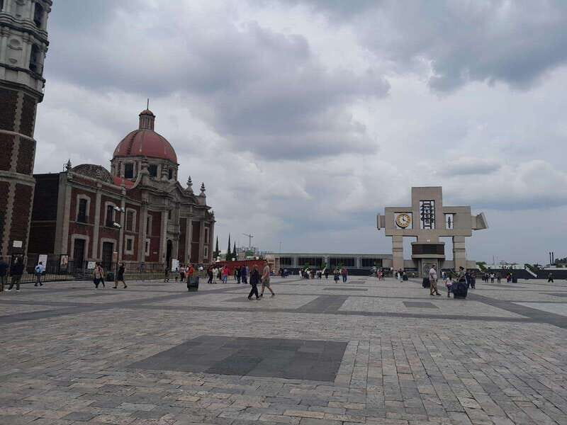 Basilica de Guadalupe: Complete Walking Tour - Key Points