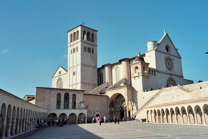 Basilica of St. Francis of Assisi. Tour with official guide - Key Points