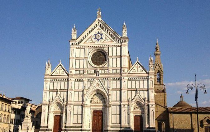 Basilica Santa Croce: "Walking Among the Masters of Florence" - Key Points
