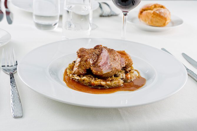 Bateaux Parisiens Seine River Gourmet Dinner & Sightseeing Cruise - FAQs