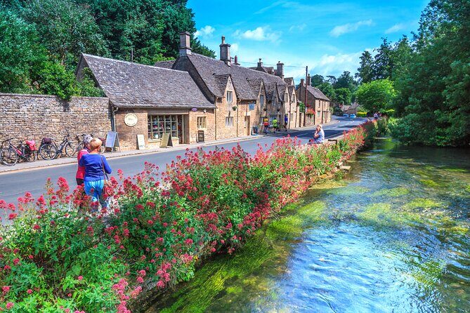 Bath and Cotswolds Guided Tour from London - FAQ