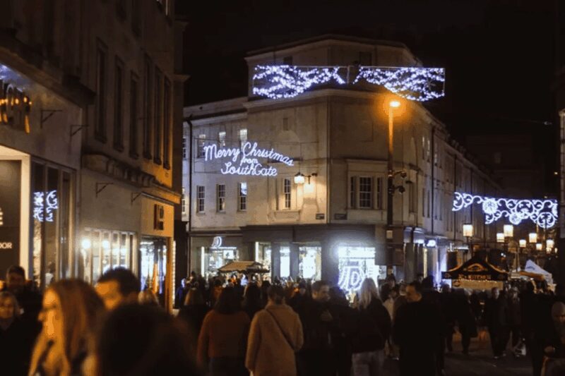 Bath: Christmas Market and City Highlights Walking Tour - Key Points