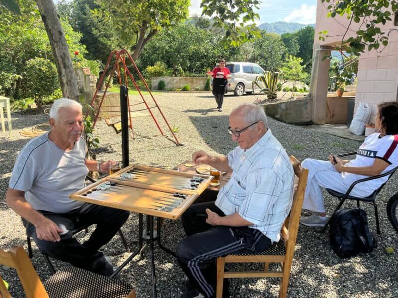 Batumi: Georgian Supra Experience with Locals & Lunch - Key Points