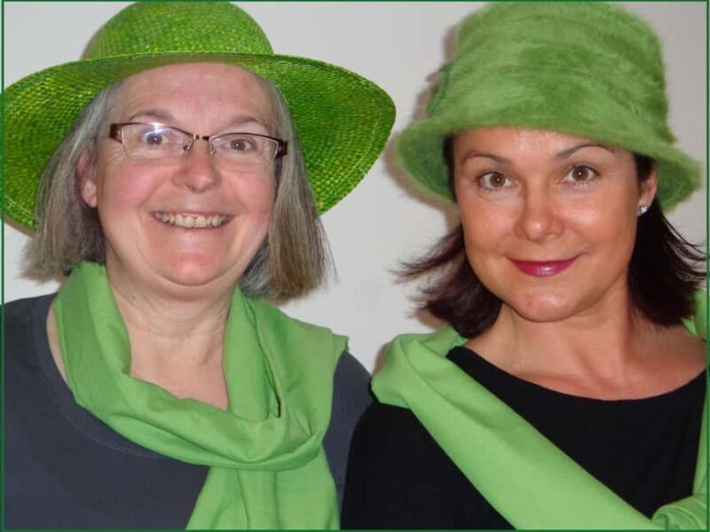 Bayeux: 9.30 DAILY 2-HOUR WALKING GROUP CITY TOUR IN ENGLISH - Authentic Insights from Reviewers