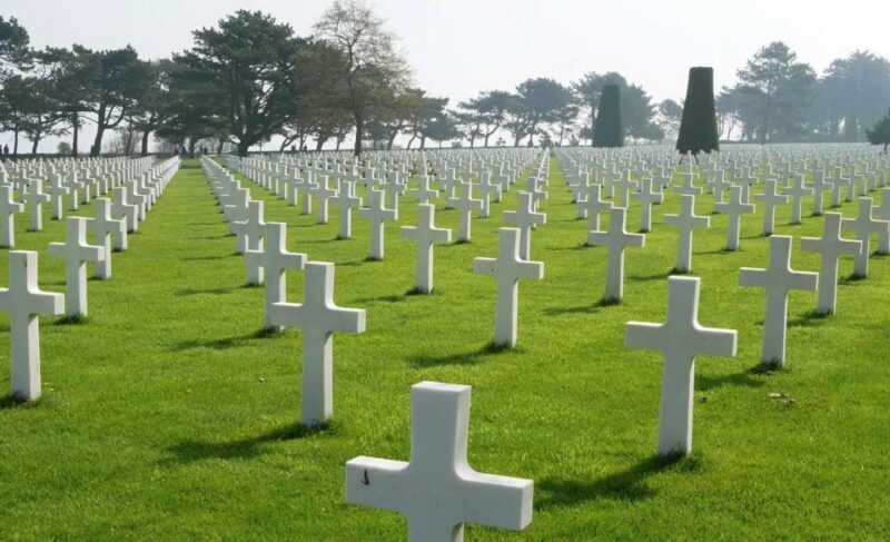 Bayeux: Normandy D-Day Landing Beaches Full-Day Guided Tour - Who Should Consider This Tour?