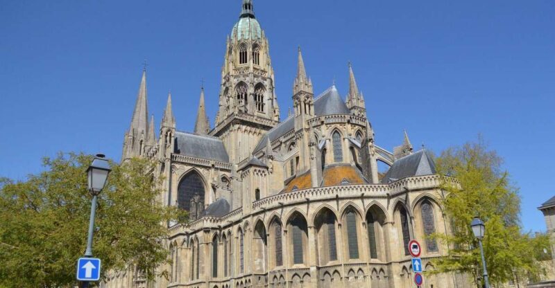 Bayeux: Private Guided Walking Tour - What Travelers Are Saying