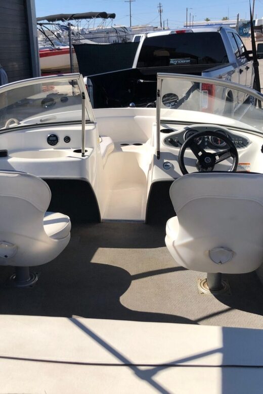 Bayliner Ski Boat - Discovering Lake Havasu through the Bayliner Ski Boat