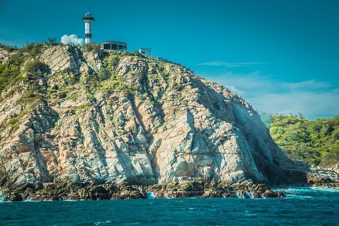 Bays of Huatulco and Snorkeling Experience with Drinks - Who Should Consider This Tour?