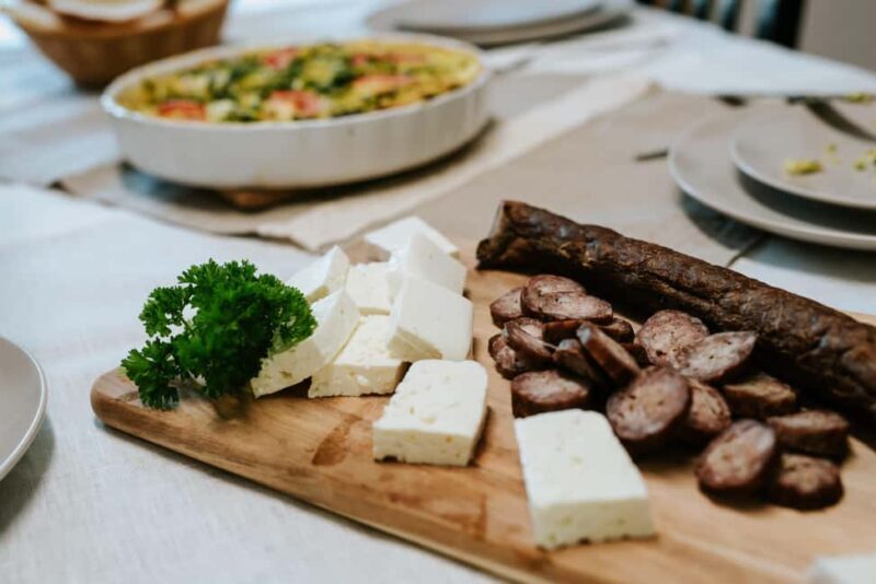 Bazna: Saxon Dinner in a rural house from the village - FAQ