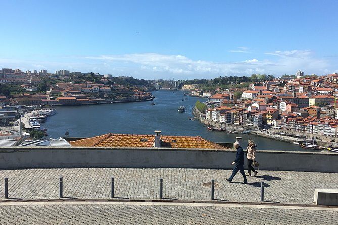 Be a local in Porto - One day private tour from Lisbon - An honest look at what the tour offers