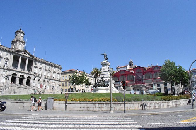 Be a local in Porto - One day private tour from Lisbon - FAQs