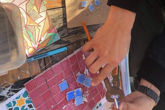 Be an Artisans in Seville for a day - Who will enjoy this?