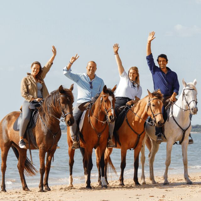 Beach Horseback Riding in GROUP + Photo Report - PDT - An Honest Look at the Beach Horseback Riding Experience