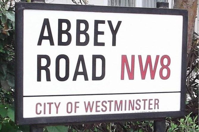 Beatles and Rock'n Roll - Private Taxi Tour with Hotel Pickup - An Inside Look at the Itinerary