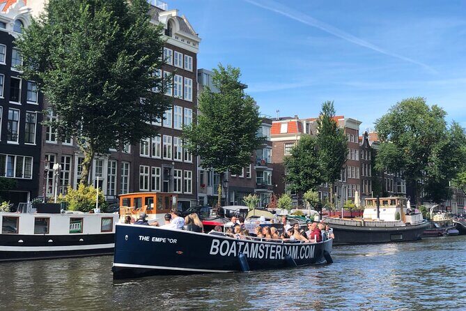 Beautiful (Open Boat) Canal Cruise in Amsterdam Open Bar included - Key Points