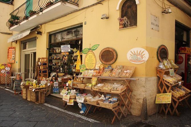 Beauty and History Tour: Positano, Sorrento, Pompeii (Full-Day 8h) - FAQ