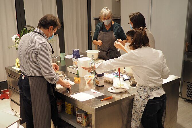 Become a Master in the Kitchen: Learn to Cook with an Italian Chef - The Food and Drink Experience