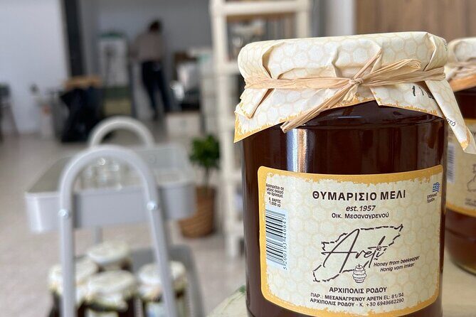 Beekeeping experience " Areti Honey " - Is It Worth the Price?