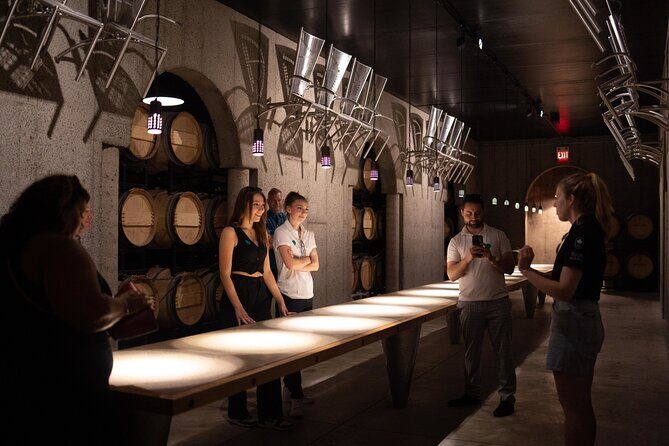 Beer and Wine Tour in Niagara-on-the-Lake - Key Points