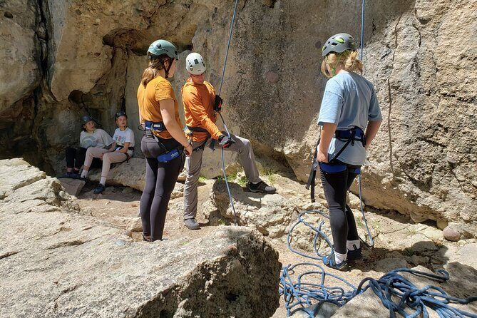 Beginner Rock Climbing Skills Workshop - A Practical and Friendly Look at the Beginner Rock Climbing Skills Workshop
