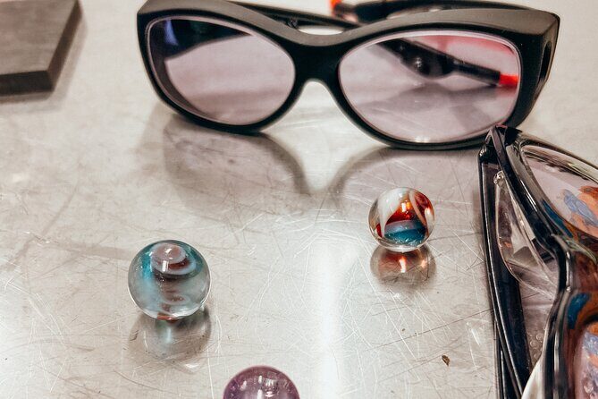 Beginner's Glass Blowing Lessons in Portland, Oregon - Key Points