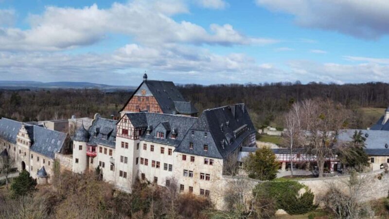 Beichlingen Palace: Exclusive tour with escape room-style puzzles - Key Points