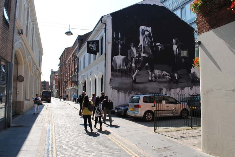Belfast: A History of Terror Walking Tour - Key Points