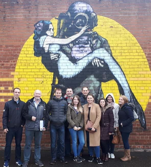 Belfast: Art in the Heart - Guided Street Art Walking Tour - Discovering Belfast’s Murals: A Walk Through History and Art