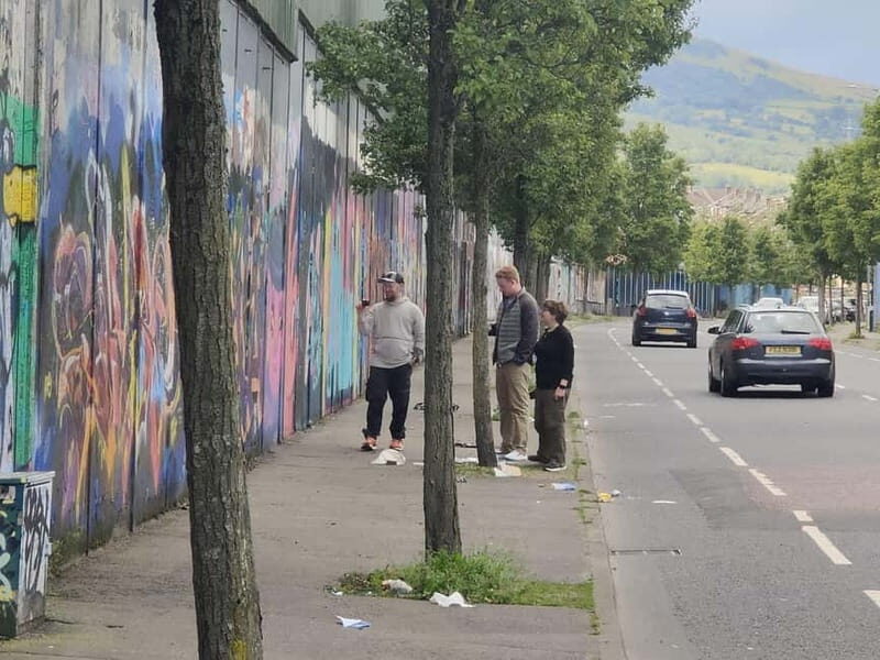 Belfast Black Taxi Tour - The Bottom Line
