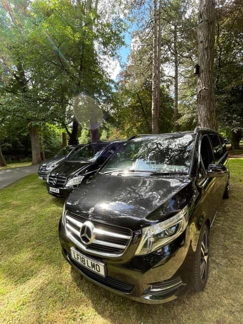 Belfast castle & Peace walls & murals tour - The Guides and Personal Touch