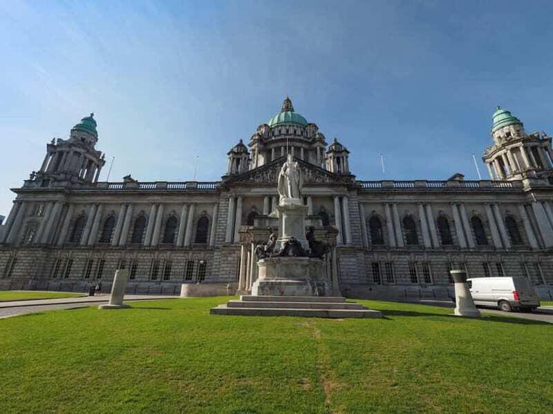 Belfast: Express Walk with a Local - The Itinerary in Detail