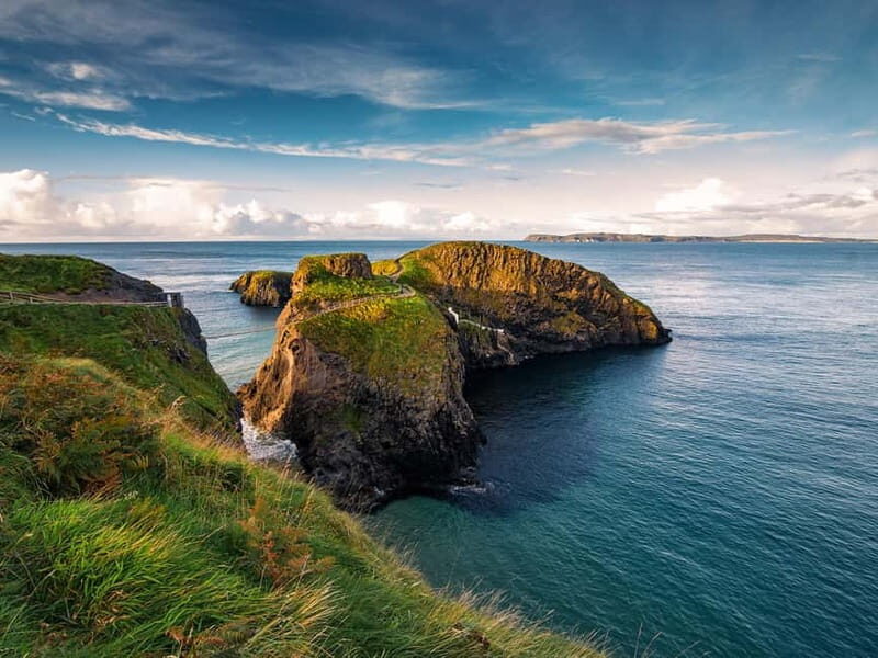 Belfast: Giant's Causeway Tour and 2-Day Open Top-Bus Tour - Key Points