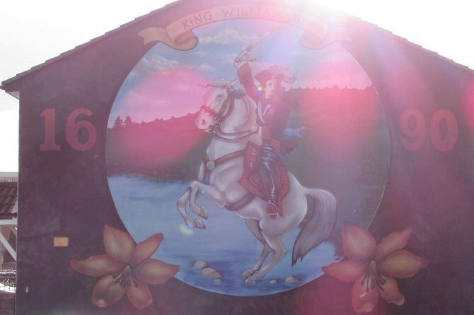 Belfast Murals Taxi Tour - Who Is This Tour Best Suited For?