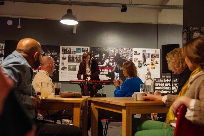 Belfast Music Walking Tour - Starting Point: Ulster Hall