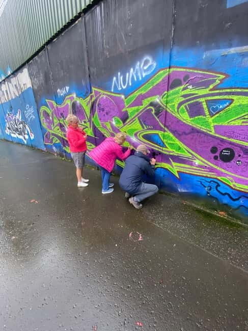 Belfast: Peacewall and Political History Black Taxi Cab Tour - Final Thoughts