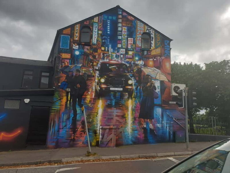 Belfast: Private Black Taxi Cab Political Murals Tour - The Tour Breakdown: What to Expect from Start to Finish